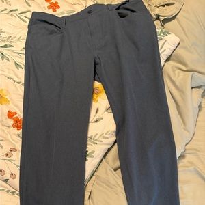 Travis Mathew Men’s “Open to Close” pants 36/32
